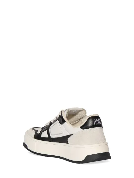 AMI Paris   New Arcade low top sneakers 