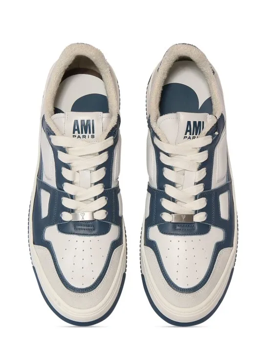 AMI Paris   New Arcade low top sneakers 