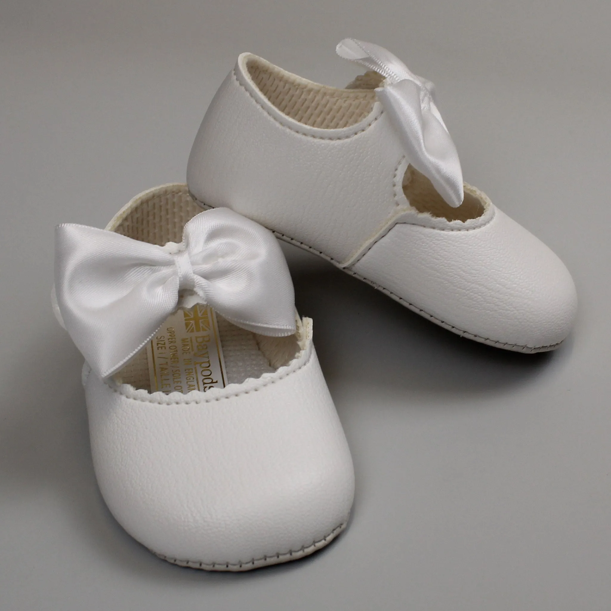 Baby Girl White Shoes with Satin Ribbon Bow