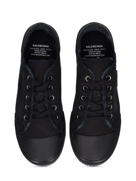 Balenciaga   Paris low top sneakers 