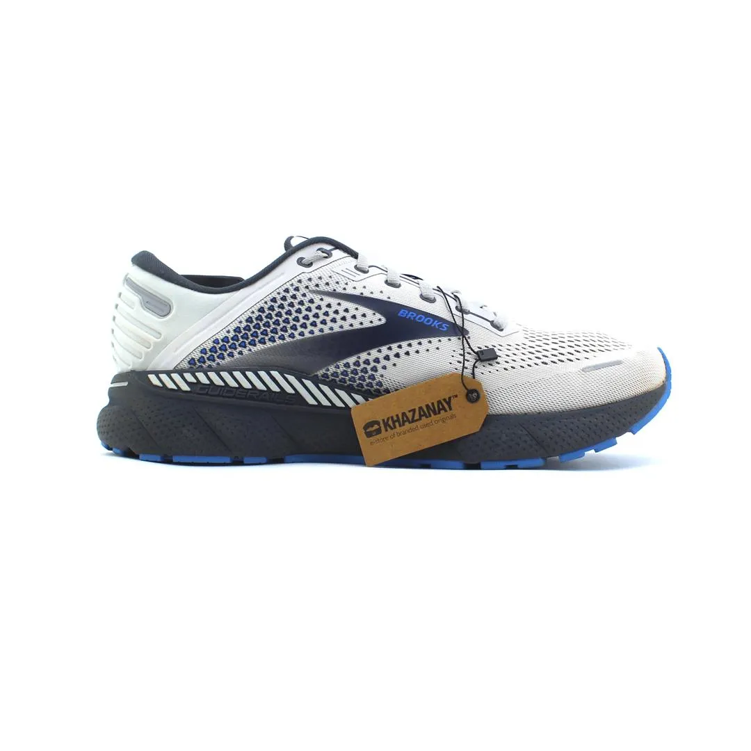 BROOKS ADRENALINE 22