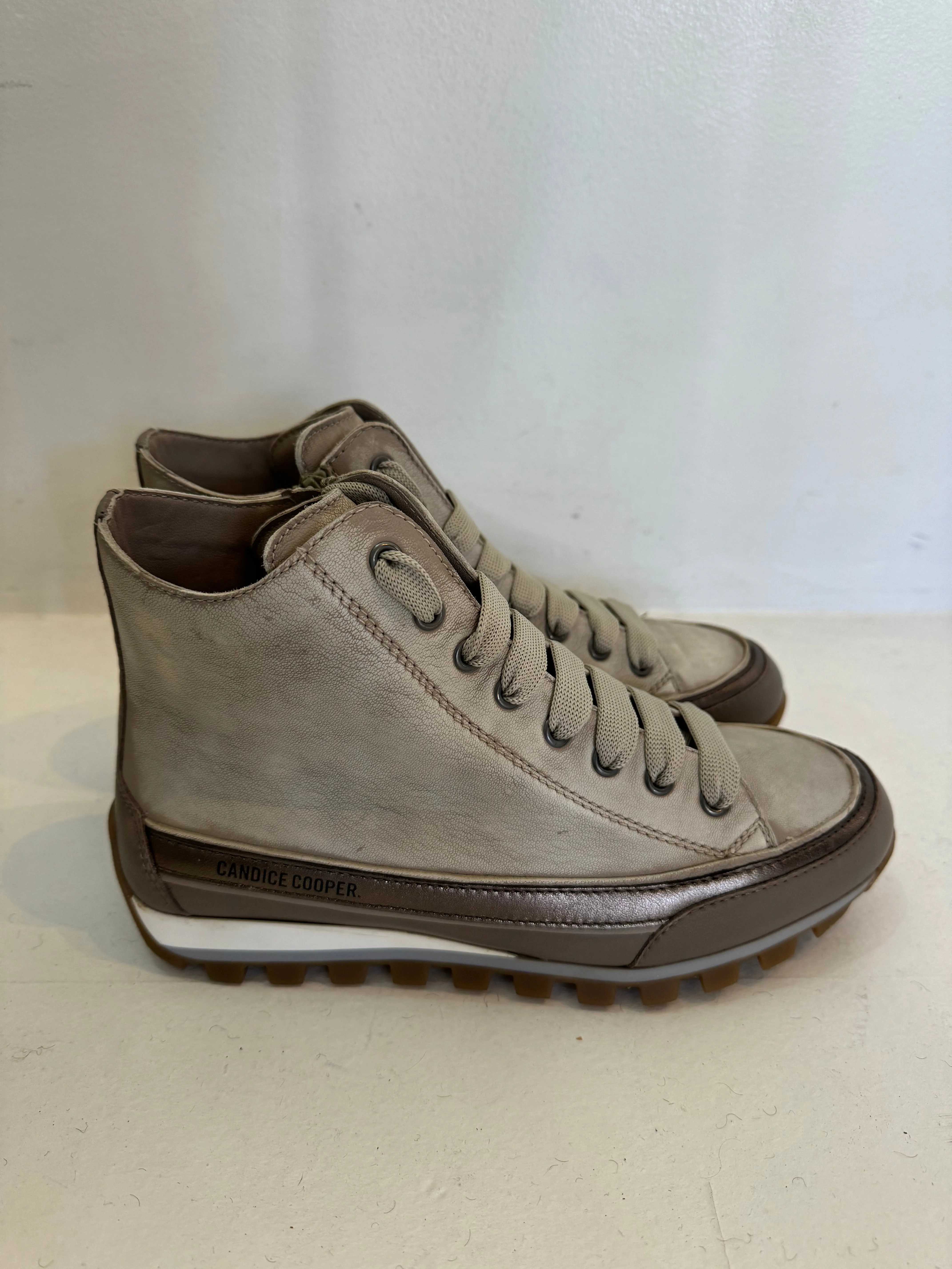 Candice Cooper Janice Taupe High Top Sneaker