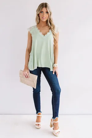 Cayman Crushing Shift Top In Pear