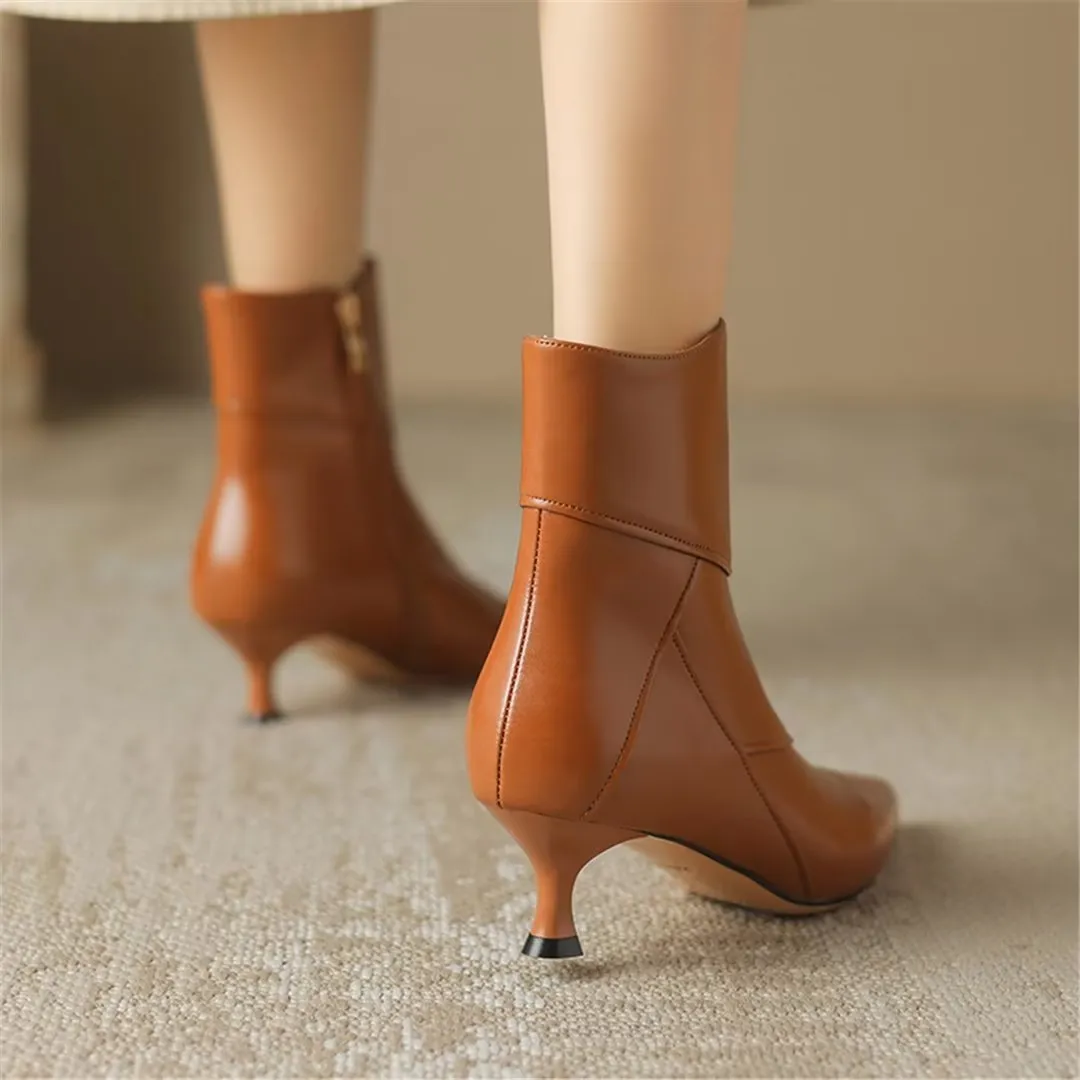 ChicLeather Elegance Pointed Toe Winter Boots