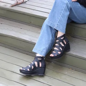 Handmade Leather Gladiator Sandals Retro Peep Toe Wedges in Black/Grey