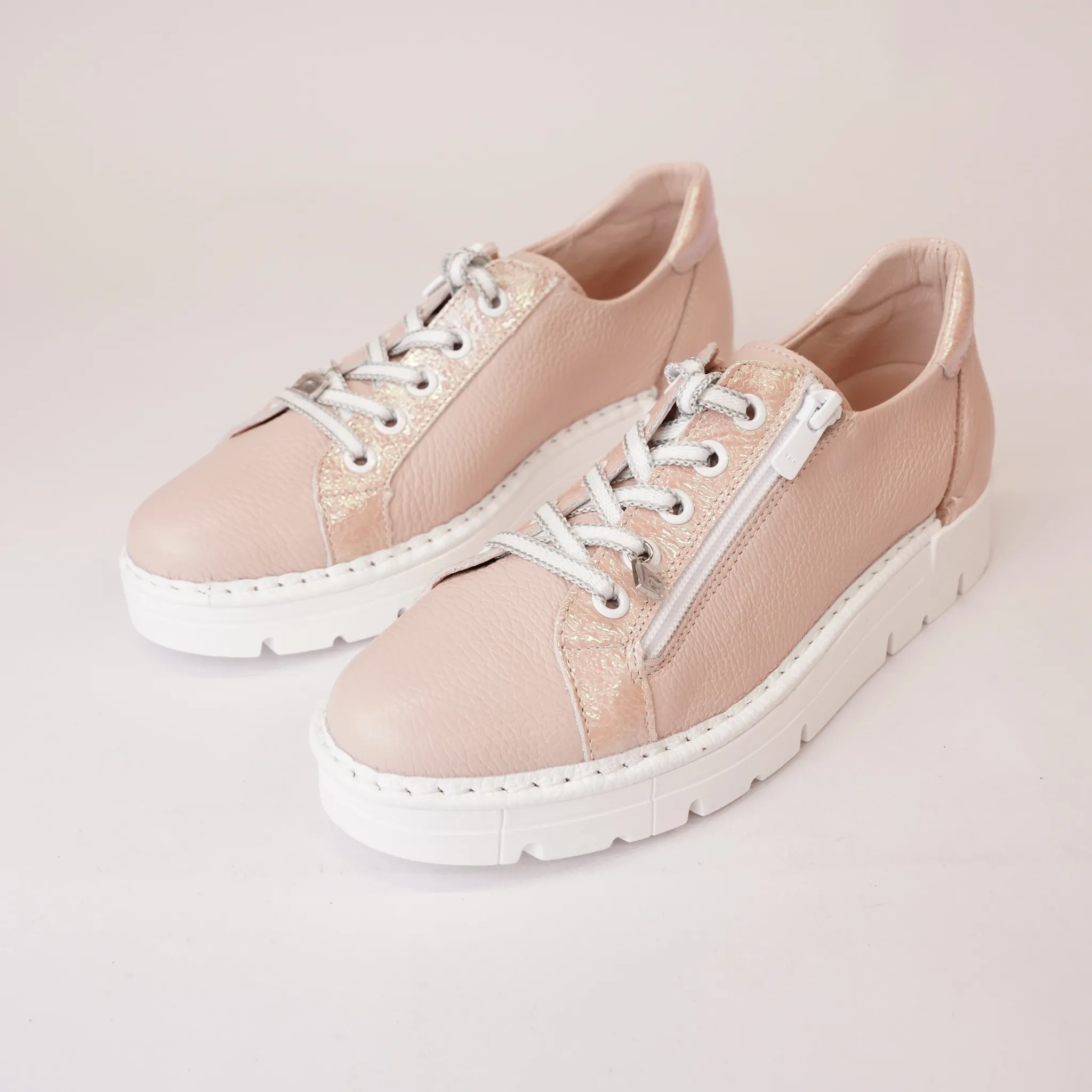 JS-2001 Rosa Leather Sneakers