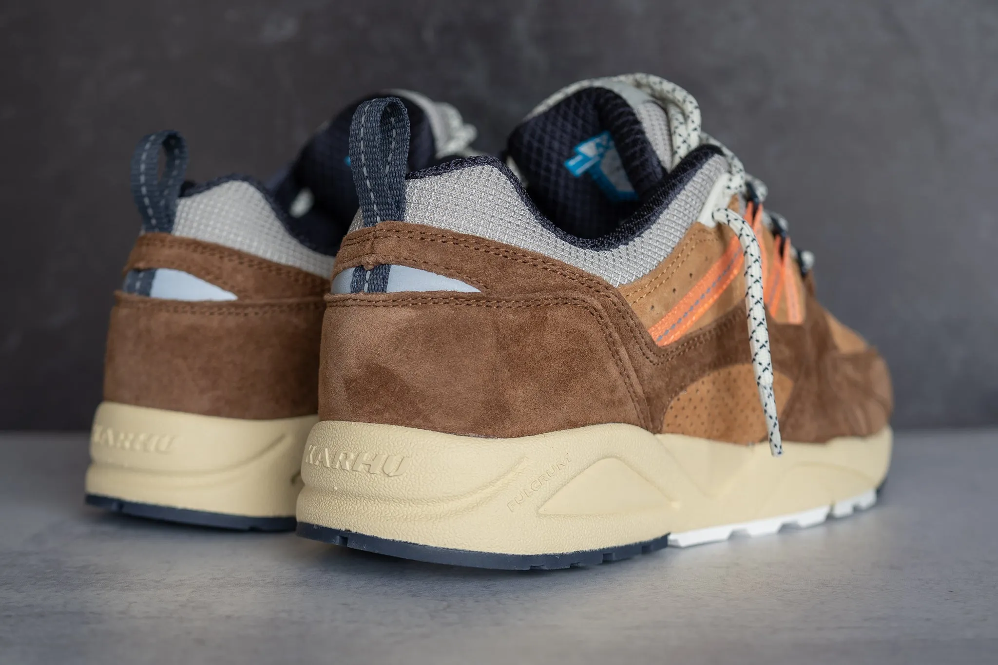 Karhu Fusion 2.0 (Cadmium Orange)