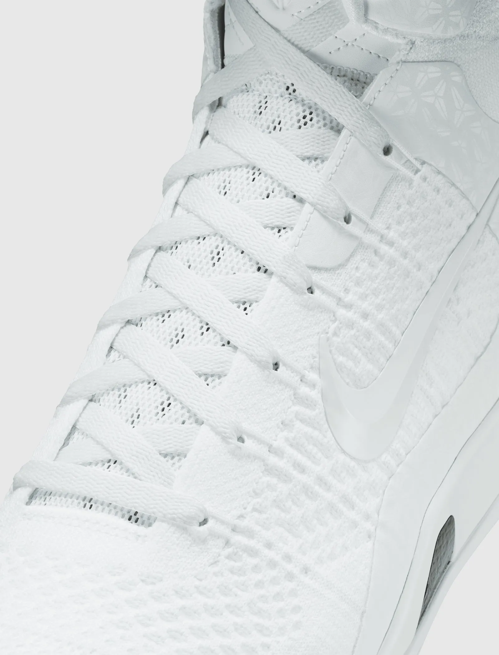 KOBE IX ELITE PROTRO HIGH "WHITE"