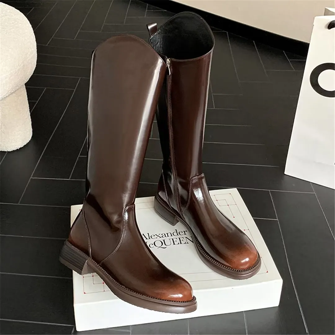 LeatherLuxe Opulent Cowhide Round-Toe Winter Boots