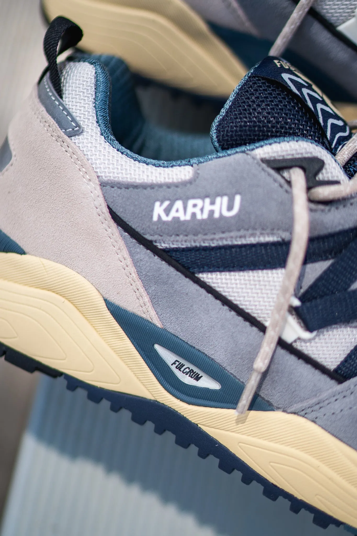 Mens Karhu Fusion XC (Ultimate Gray/India Ink)