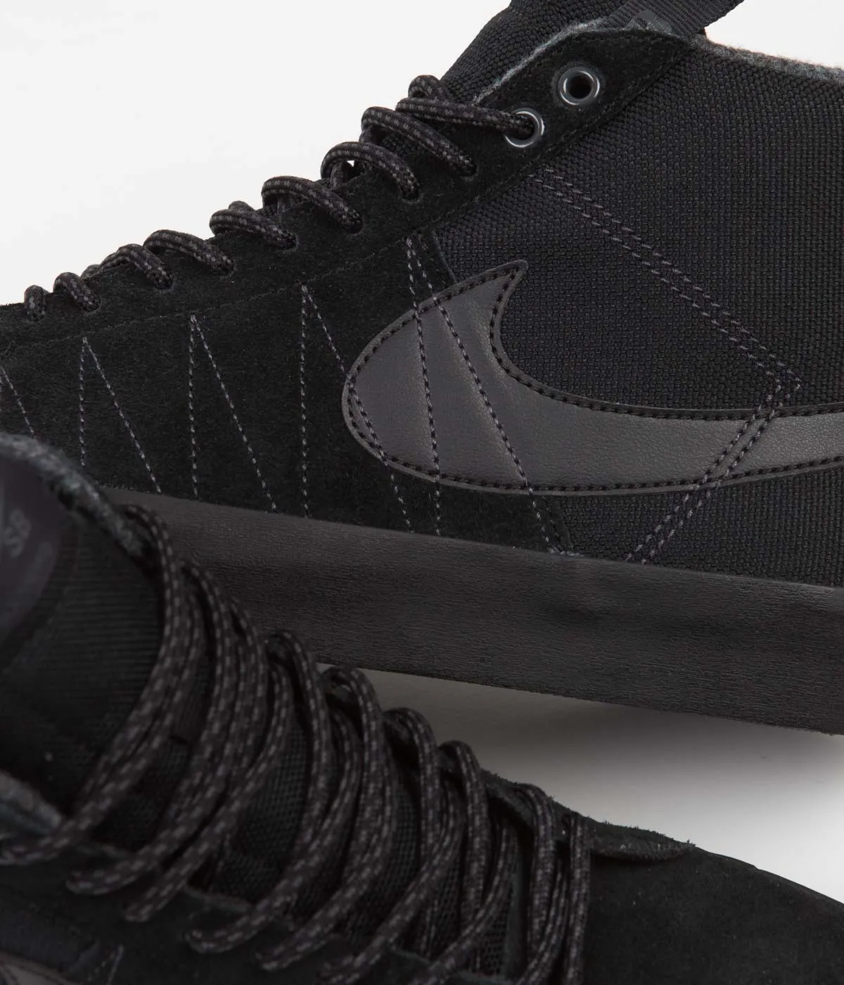 Nike SB Blazer Mid Premium Shoes - Black / Black - Anthracite - Black