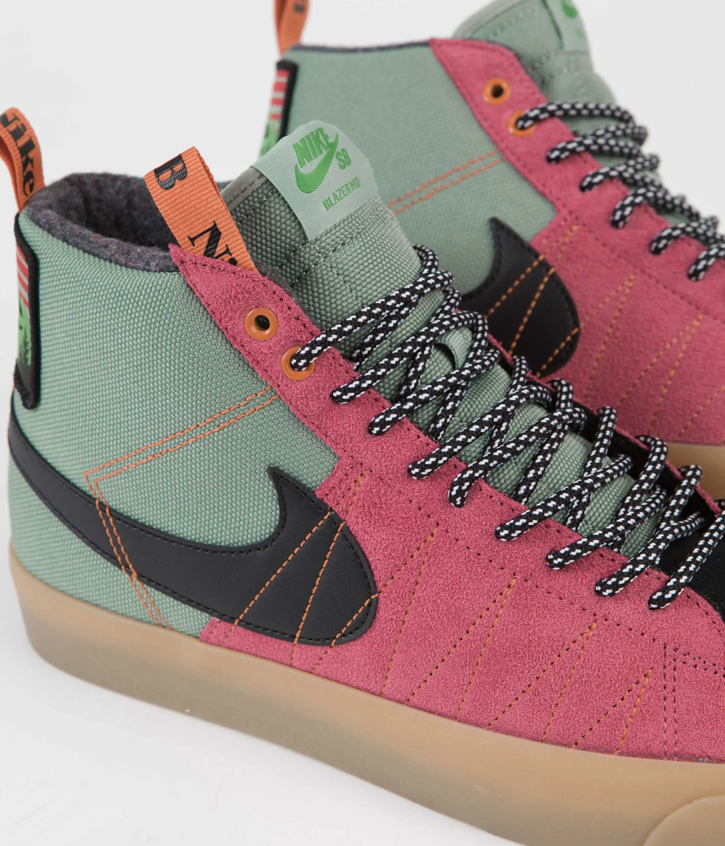 Nike SB Blazer Mid Premium Shoes - Jade Smoke / Black - White - Sport Spice