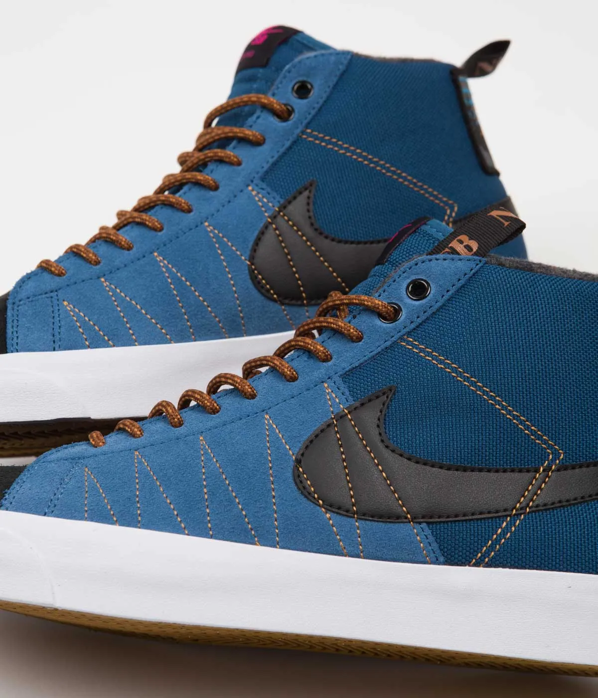 Nike SB Blazer Mid Premium Shoes - Marina / Black - Pecan - Desert Ochre