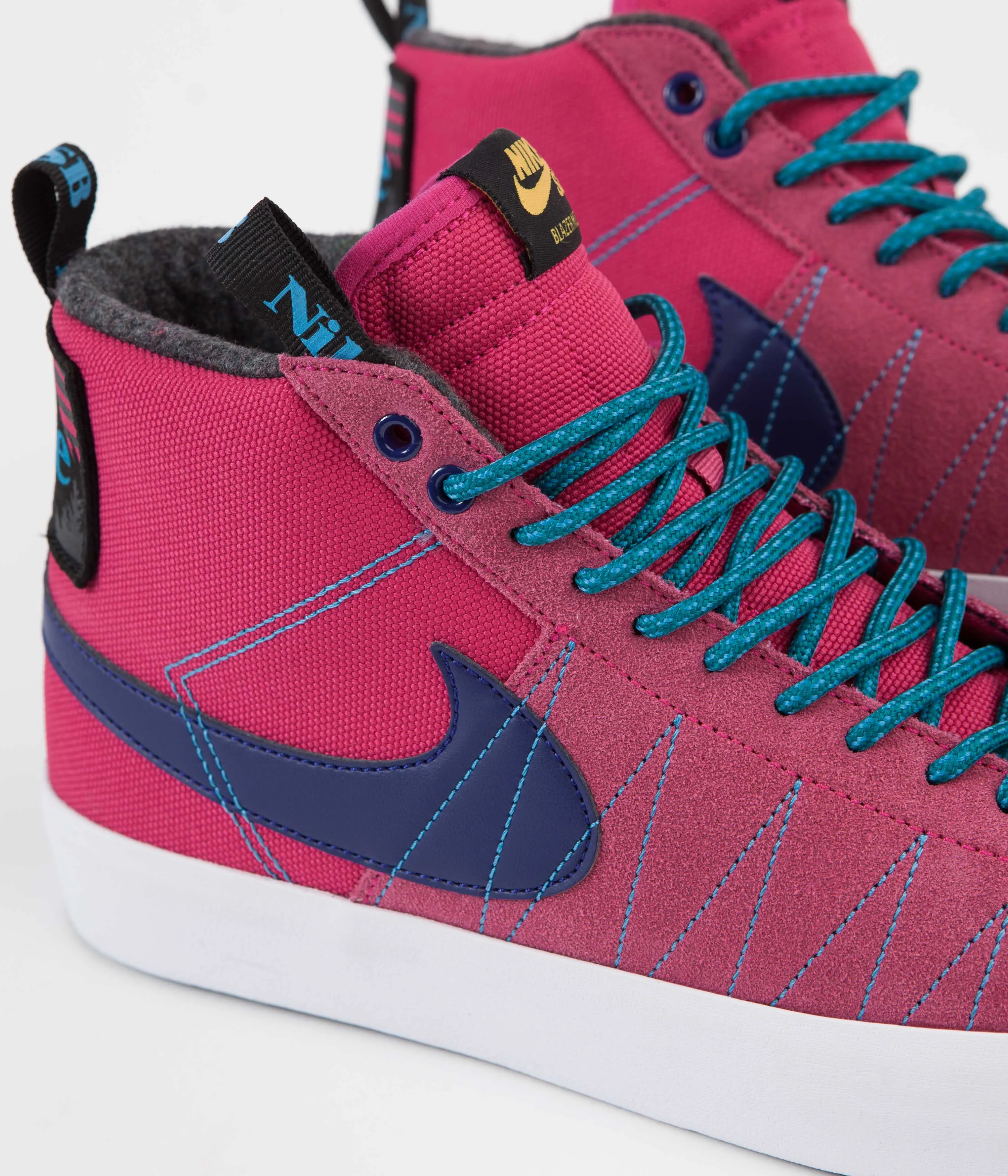 Nike SB Blazer Mid Premium Shoes - Rush Pink / Deep Royal Blue - Laser Blue