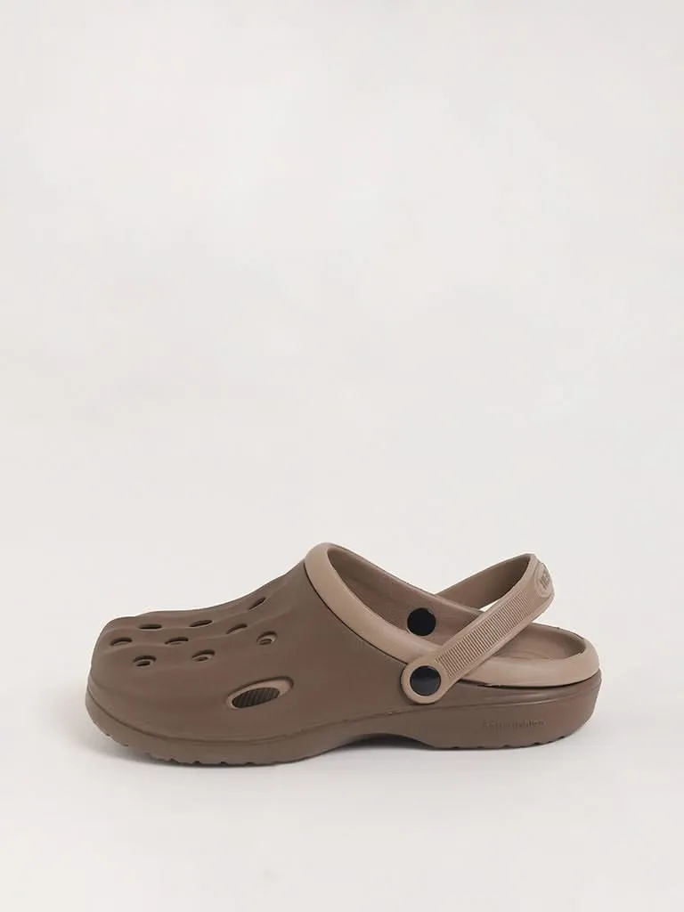 SOLEPLAY Brown Clogs