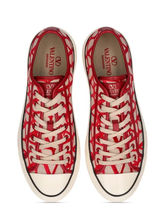 Valentino Garavani   Toile Iconographe low top sneakers 