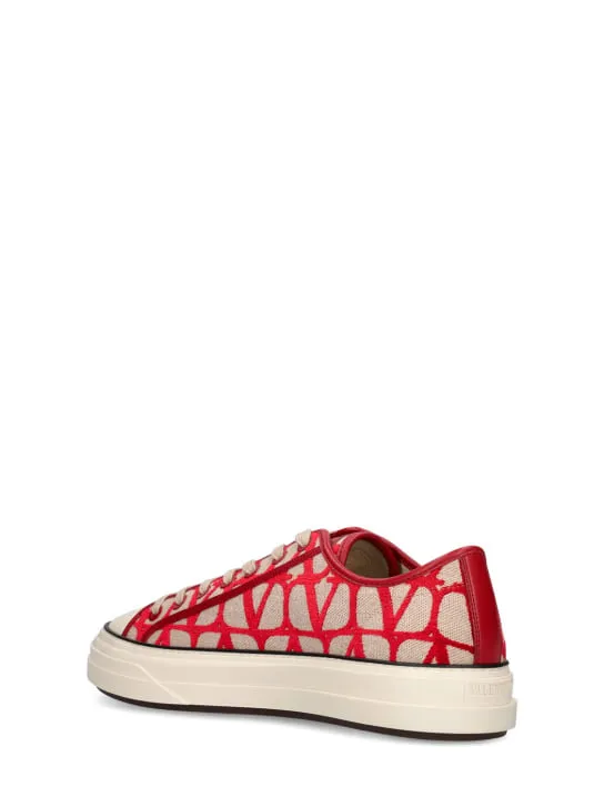 Valentino Garavani   Toile Iconographe low top sneakers 