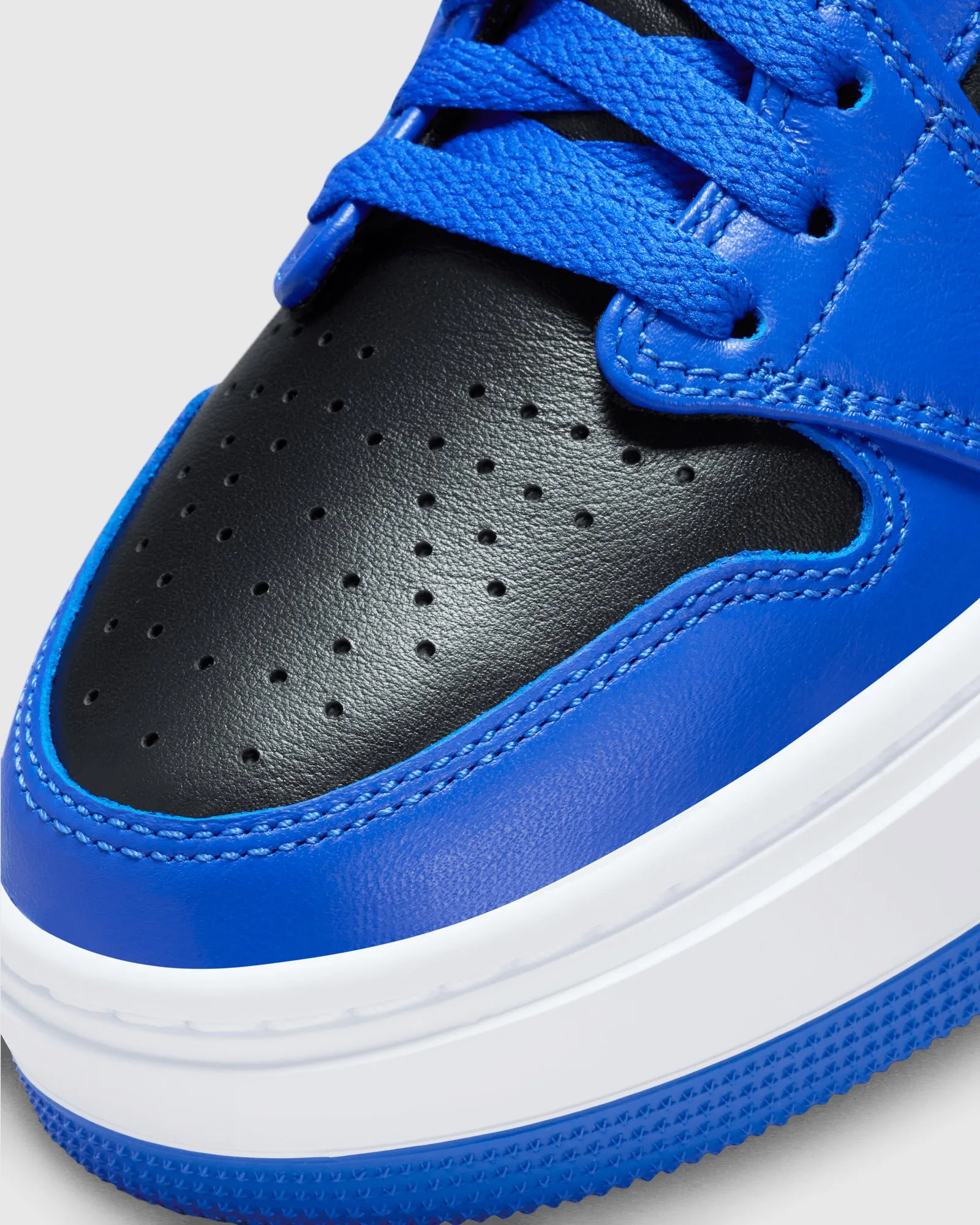 WOMEN'S AIR JORDAN 1 ELEVATE LOW SE "HYPER ROYAL"